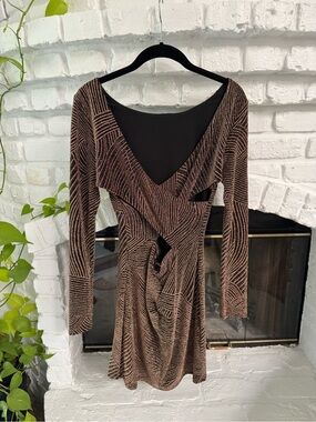 Long Sleeve V-Neck Cutout Women's Dress in Gold